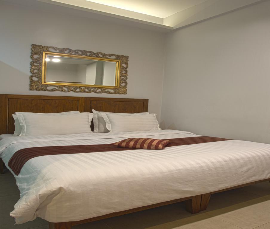 Fuxion Inn Jakarta Kültér fotó